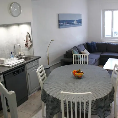 Quai 22 Vue Port ! * Le Tréport